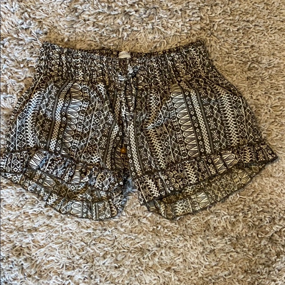 cute flowy summer shorts